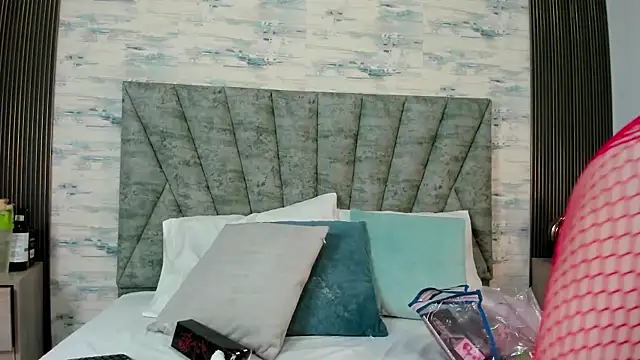 Snapshot of ShanelEvans chatting on December 1, 2025, 6:13 pm ShanelEvans online show from December 1, 2025, 6:13 pm