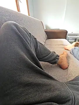 fena-sikerimmm online show from March 25, 2026, 12:22 pm