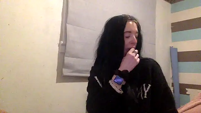 Snapshot of Bellababexox chatting on May 10, 2026, 10:37 pm Bellababexox online show from May 10, 2026, 10:37 pm