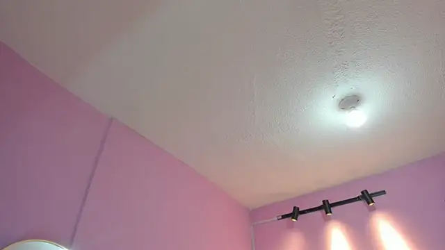 AndreaSweet2 online show from November 22, 2025, 7:35 pm