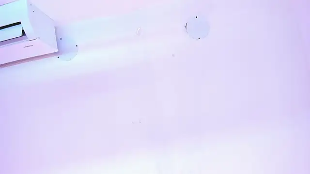 Snapshot of AndreaSweet2 chatting on February 19, 2026, 2:51 am AndreaSweet2 online show from February 19, 2026, 2:51 am