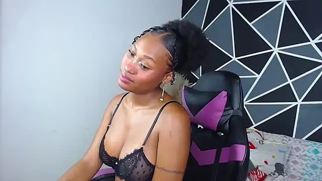 Snapshot of karol_the_warrior chatting on October 10, 2025, 7:24 pm karol the warrior online show from October 10, 2025, 7:24 pm