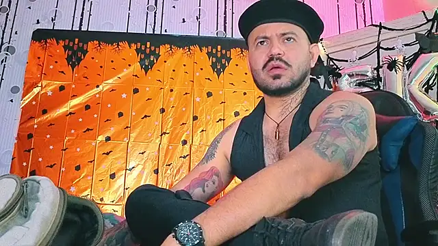 AlphaDrip online show from October 24, 2025, 12:23 pm