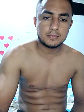 Geral Yeraldyn09 online show from November 7, 2025, 2:00 am