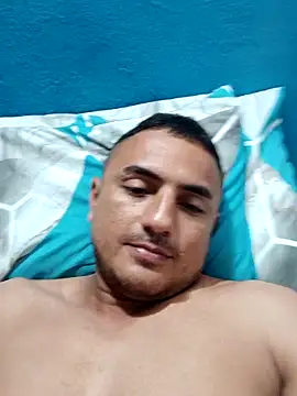 Geral Yeraldyn09 online show from November 13, 2025, 10:36 am