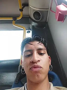 Snapshot of Dom_venena chatting on December 15, 2025, 6:34 pm Dom venena online show from December 15, 2025, 6:34 pm