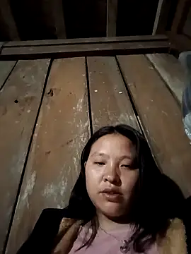 MuiNay online show from November 1, 2025, 11:12 am