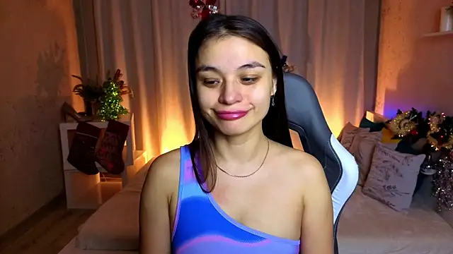 Snapshot of Leila_Hefner chatting on December 18, 2025, 2:50 am Leila Hefner online show from December 18, 2025, 2:50 am