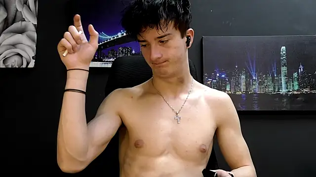 Snapshot of SirReed chatting on February 12, 2026, 5:57 am SirReed online show from February 12, 2026, 5:57 am