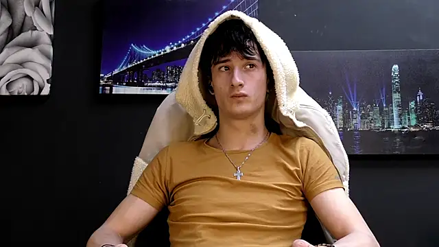 Snapshot of SirReed chatting on February 13, 2026, 3:57 am SirReed online show from February 13, 2026, 3:57 am