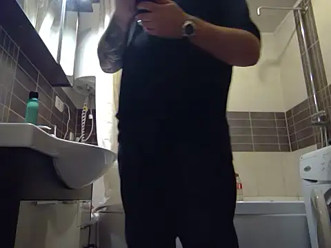 Snapshot of JeffryBoy36 chatting on November 7, 2025, 1:05 am JeffryBoy36 online show from November 7, 2025, 1:05 am