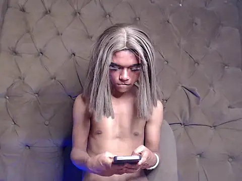  lexa  online show from September 18, 2025, 2:08 pm