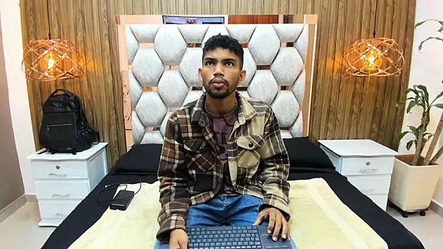 jeff nick online show from October 22, 2025, 11:43 am