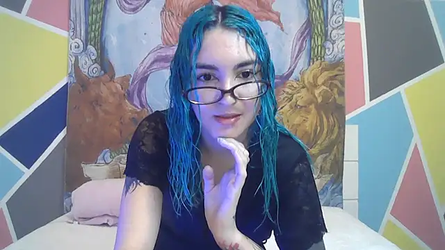Snapshot of peetitefairy chatting on October 9, 2025, 6:11 am peetitefairy online show from October 9, 2025, 6:11 am