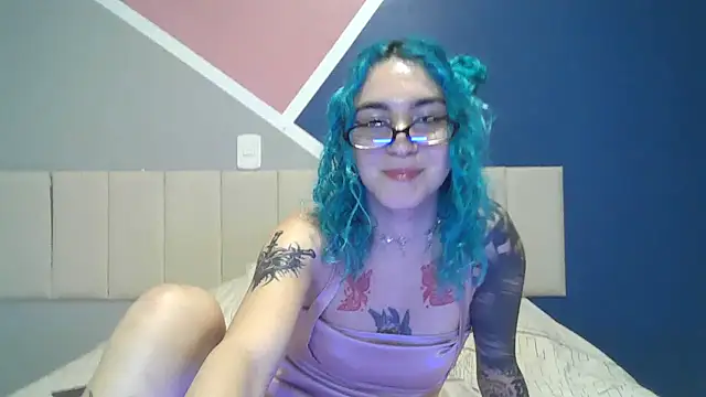 Snapshot of peetitefairy chatting on October 11, 2025, 4:01 am peetitefairy online show from October 11, 2025, 4:01 am