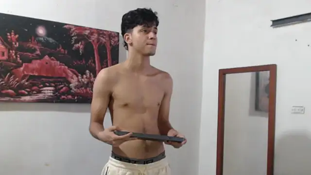 alice julls online show from October 29, 2025, 9:38 pm