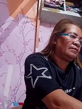 vickyhot1966 online show from March 2, 2026, 7:54 pm