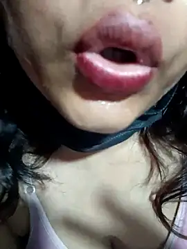 Snapshot of Hott_Muskan chatting on April 28, 2026, 6:57 pm Hott Muskan online show from April 28, 2026, 6:57 pm