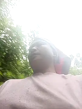 Love-Mama33 online show from October 24, 2025, 12:52 am