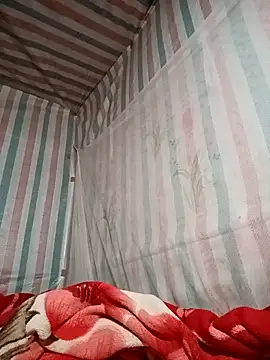 Love-Mama33 online show from November 21, 2025, 11:03 pm