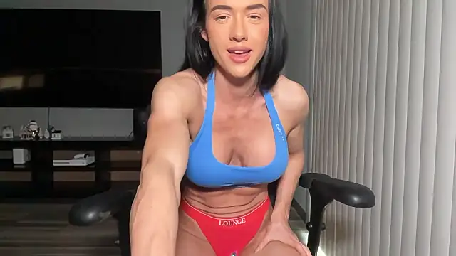 Snapshot of roxyheartley chatting on January 13, 2026, 9:42 pm roxyheartley online show from January 13, 2026, 9:42 pm