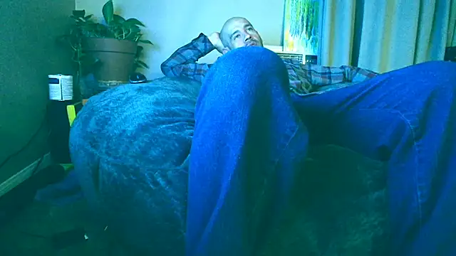 Snapshot of LeeCox chatting on February 12, 2025, 4:54 am LeeCox online show from February 12, 2025, 4:54 am