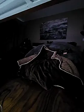 Snapshot of LeeCox chatting on March 18, 2025, 2:15 pm LeeCox online show from March 18, 2025, 2:15 pm