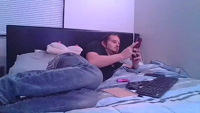 Eclipticice94 online show from October 30, 2025, 4:25 am