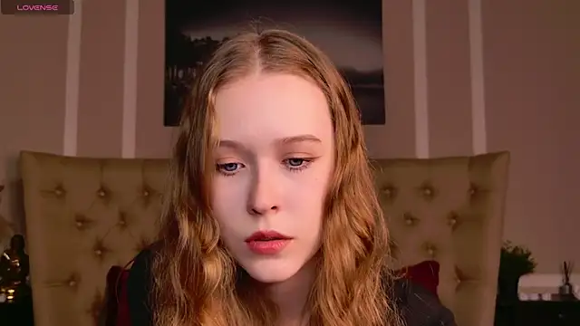 MandyMils online show from October 12, 2025, 2:16 pm