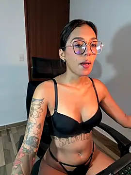 Danicute  online show from September 9, 2025, 6:02 am