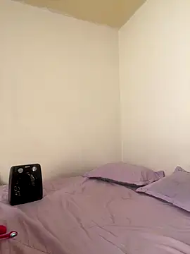 Zara Bel online show from October 25, 2025, 6:57 pm