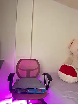 Zara Bel online show from February 28, 2026, 6:20 pm