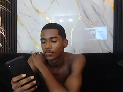 brihansexx online show from November 30, 2025, 5:33 am