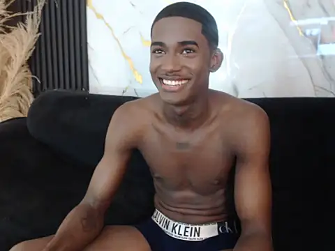 brihansexx online show from December 17, 2025, 6:52 am