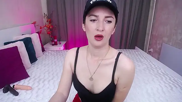 Snapshot of EvelinCuper chatting on November 15, 2025, 6:22 am EvelinCuper online show from November 15, 2025, 6:22 am