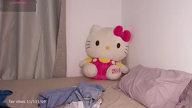 Snapshot of dulceangel__ chatting on September 11, 2025, 2:22 am dulceangel   online show from September 11, 2025, 2:22 am