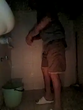 Snapshot of SecurePlanet9 chatting on January 17, 2026, 12:48 am SecurePlanet9 online show from January 17, 2026, 12:48 am