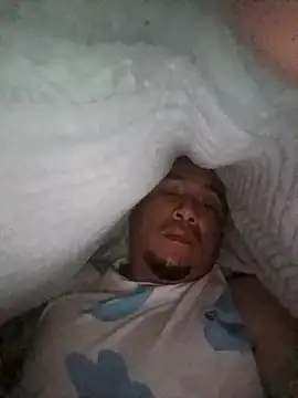 Snapshot of SecurePlanet9 chatting on February 12, 2026, 6:19 am SecurePlanet9 online show from February 12, 2026, 6:19 am