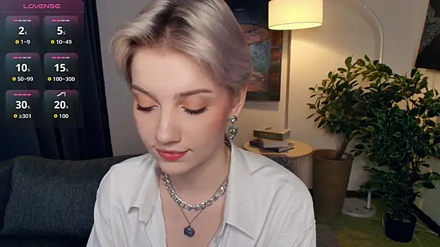 OdelynaAsp online show from November 13, 2025, 2:27 pm