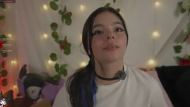 Snapshot of cutee_andrea chatting on June 30, 2026, 3:29 am cutee andrea online show from June 30, 2026, 3:29 am