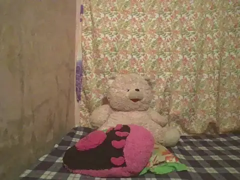 Snapshot of sexymorenal18 chatting on November 26, 2025, 11:55 am sexymorenal18 online show from November 26, 2025, 11:55 am