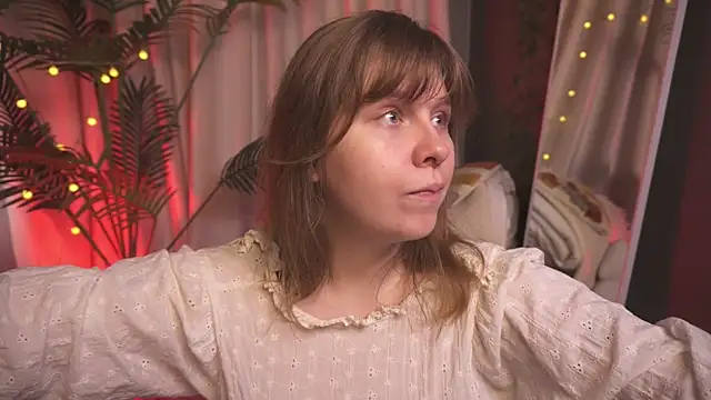 Snapshot of Sense_Of_Rosemary chatting on December 23, 2025, 5:38 am Sense Of Rosemary online show from December 23, 2025, 5:38 am