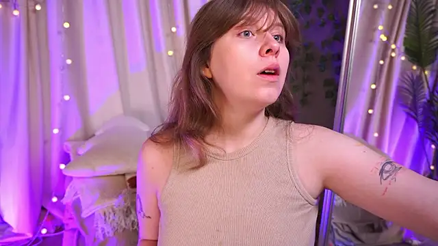 Snapshot of Sense_Of_Rosemary chatting on February 1, 2026, 5:50 am Sense Of Rosemary online show from February 1, 2026, 5:50 am