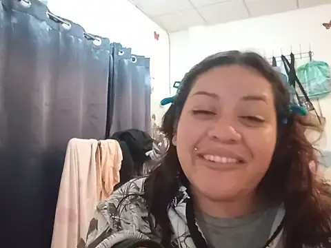 Snapshot of Kitty_WetXxX chatting on June 6, 2026, 11:20 pm Kitty WetXxX online show from June 6, 2026, 11:20 pm
