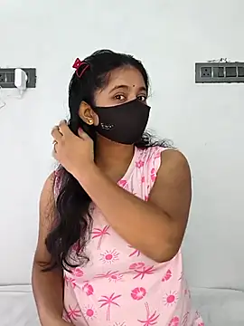 Snapshot of Your-Vedika chatting on October 8, 2025, 6:33 am Your-Vedika online show from October 8, 2025, 6:33 am
