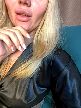 Affectionate lady online show from September 20, 2025, 9:32 am