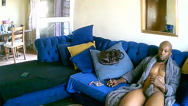 Snapshot of TheeBigPump chatting on October 3, 2025, 2:58 pm TheeBigPump online show from October 3, 2025, 2:58 pm