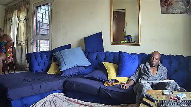 TheeBigPump online show from December 18, 2025, 8:31 am