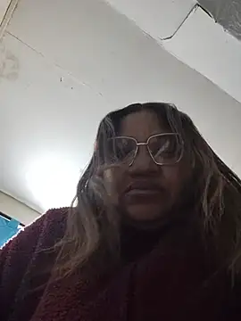 Snapshot of Avannay chatting on July 17, 2026, 2:29 am Avannay online show from July 17, 2026, 2:29 am