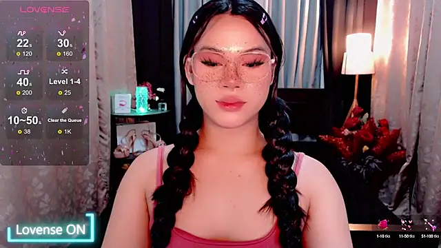 Snapshot of IamRaeganDolls69 chatting on September 14, 2025, 12:43 am IamRaeganDolls69 online show from September 14, 2025, 12:43 am